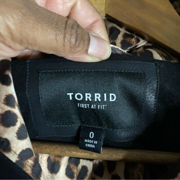 Torrid Women's Black Ponte Toggle Cozy Hooded Coat - Picture 7 of 13